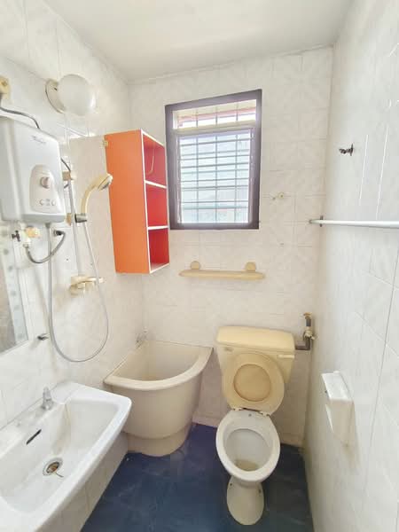 Ipoh Taman Syukur, Bercham untuk Untuk Dijual - RM 188,000, Mac 2026 - Bathroom - PropertyGuru.com.my