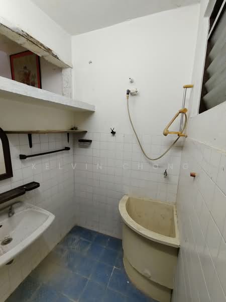 Ipoh Taman Syukur, Bercham untuk Untuk Dijual - RM 188,000, Mac 2026 - Bathroom - PropertyGuru.com.my