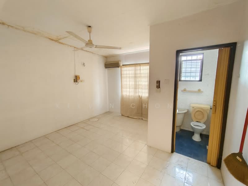Ipoh Taman Syukur, Bercham untuk Untuk Dijual - RM 188,000, Mac 2026 - Bathroom - PropertyGuru.com.my