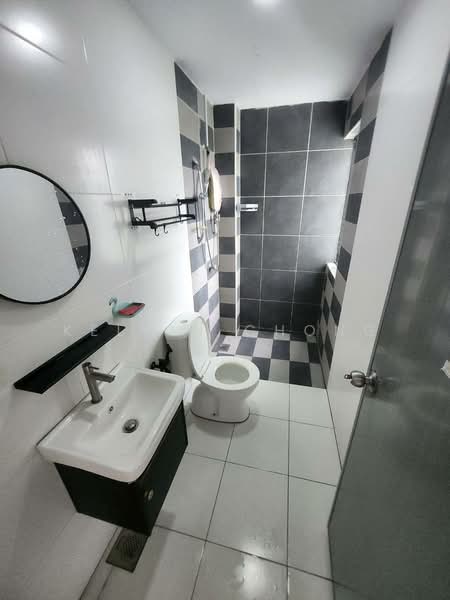 Condominium for Rent at Manhattan Condominium - Kelvin Chong - Bathroom - PropertyGuru.com.my