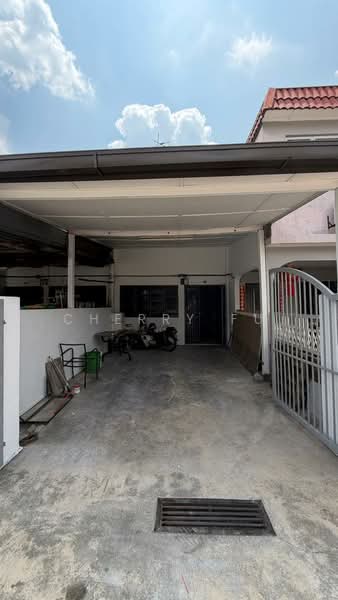 2-storey Terraced House for Rent in Ampang Jaya (Ampang) - Cherry Fu - Exterior - PropertyGuru.com.my