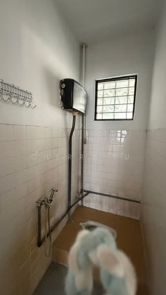 2-storey Terraced House for Rent in Ampang Jaya (Ampang) - Cherry Fu - Bathroom - PropertyGuru.com.my