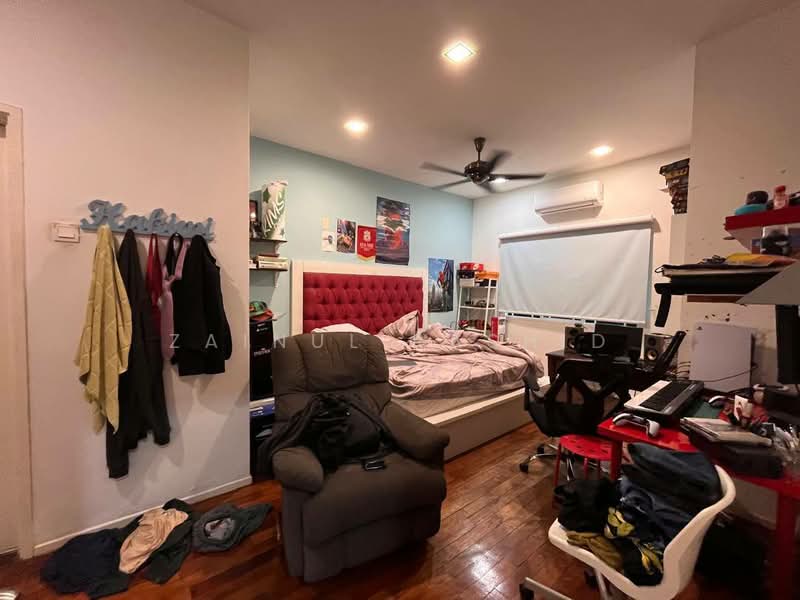 Semi-Detached House for Sale in Seksyen U9 (Shah Alam) - Zainul Rashid - Bedroom - PropertyGuru.com.my