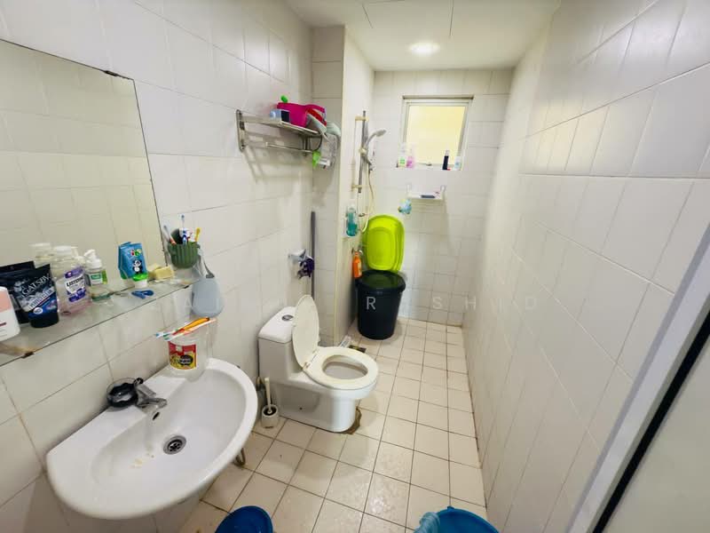 Condominium for Sale at Park Avenue - Zainul Rashid - Bathroom - PropertyGuru.com.my