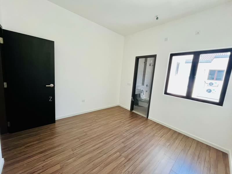 2-storey Terraced House for Sale in Sepang (Selangor) - Zainul Rashid - Bedroom - PropertyGuru.com.my