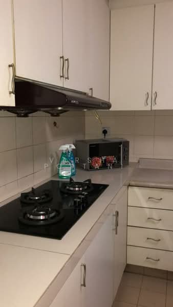 Suasana Sentral Condominiums untuk Untuk Dijual - RM 1,099,000, Mac 2026 - Kitchen - PropertyGuru.com.my