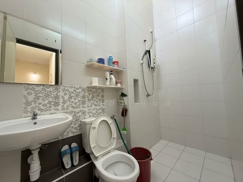 BANDAR LAYANGKASA untuk Untuk Disewa - RM 1,800 /bulan, Mac 2026 - Bathroom - PropertyGuru.com.my