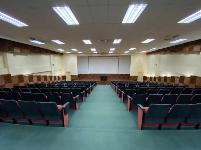 Commercial Bungalow for Sale in Cyberjaya (Selangor) - Fadzil Osman - Interior - PropertyGuru.com.my