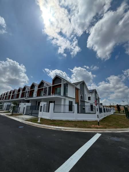 2-storey Terraced House for Sale in Taman Dato Onn (Johor Bahru) - Soon Siang - Exterior - PropertyGuru.com.my