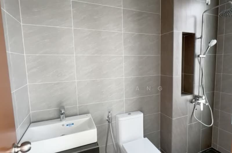 2-storey Terraced House for Sale in Taman Dato Onn (Johor Bahru) - Soon Siang - Bathroom - PropertyGuru.com.my