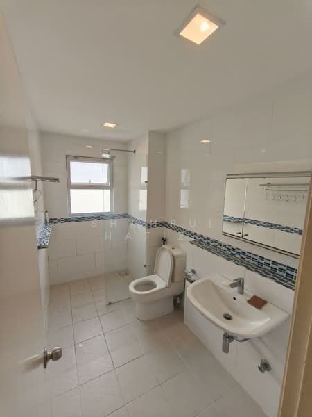 Condominium for Sale at Seri Maya Condominium - Shahrul Hafizi - Bathroom - PropertyGuru.com.my