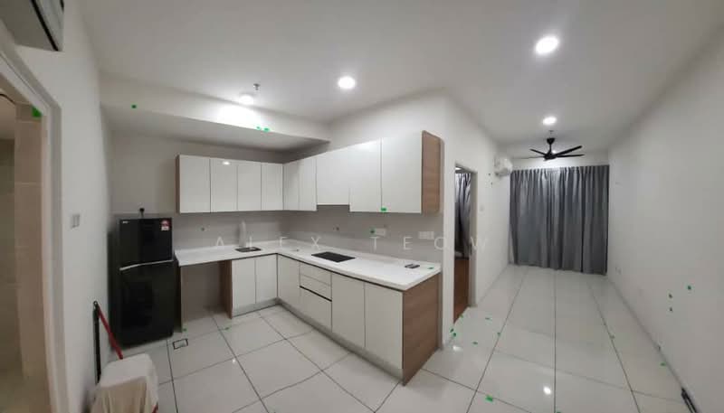 The Glenz @ Glenmarie untuk Untuk Disewa - RM 1,800 /bulan, Mac 2026 - Kitchen - PropertyGuru.com.my