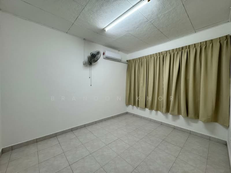 2-storey Terraced House for Rent in Taman Bestari Indah (Ulu Tiram) - Brandon Khor - Interior - PropertyGuru.com.my