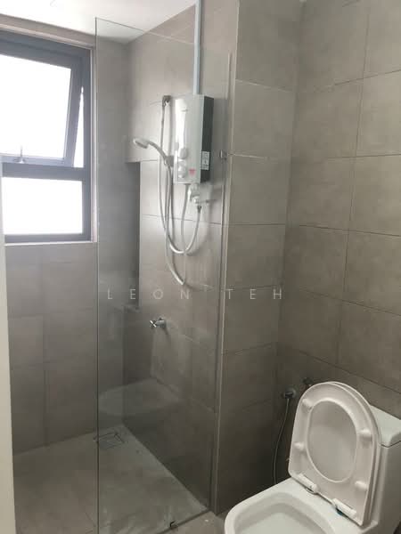 Savio @ Riana Dutamas untuk Untuk Disewa - RM 1,749 /bulan, Mac 2026 - Bathroom - PropertyGuru.com.my