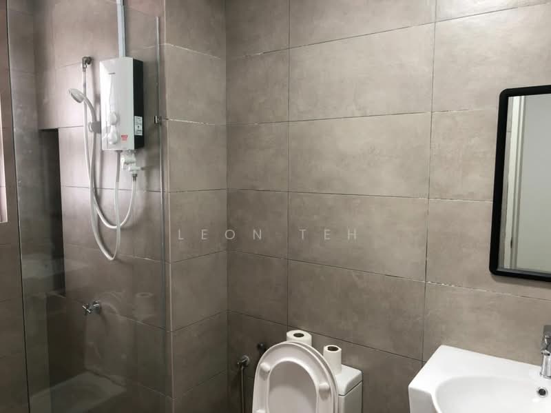 Savio @ Riana Dutamas untuk Untuk Disewa - RM 1,749 /bulan, Mac 2026 - Bathroom - PropertyGuru.com.my
