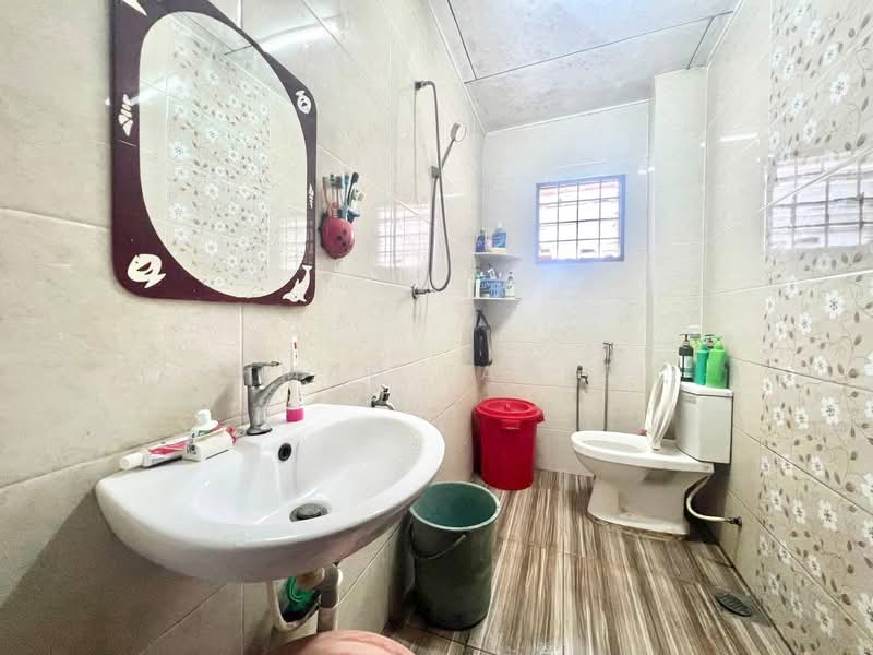 Rumah Teres 2 Tingkat untuk Dijual di Seksyen 19 (Shah Alam) - Ahmad Fadlee - PropertyGuru.com.my