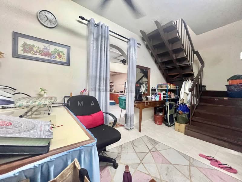 Rumah Teres 2 Tingkat untuk Dijual di Seksyen 19 (Shah Alam) - Ahmad Fadlee - PropertyGuru.com.my