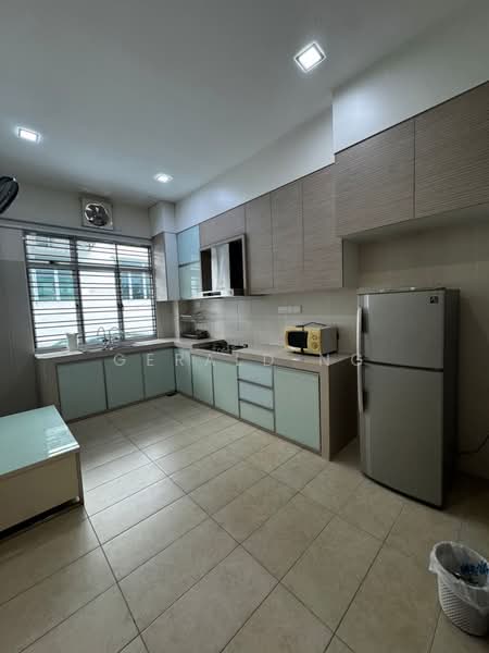 2-storey Terraced House for Rent in Taman Mount Austin (Tebrau) - Gerald Ng - Kitchen - PropertyGuru.com.my