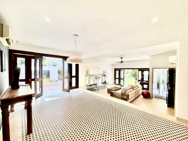 Semi-Detached House for Rent in Taman Tun Dr Ismail (Kuala Lumpur) - Yin Peng . - Living Room - PropertyGuru.com.my