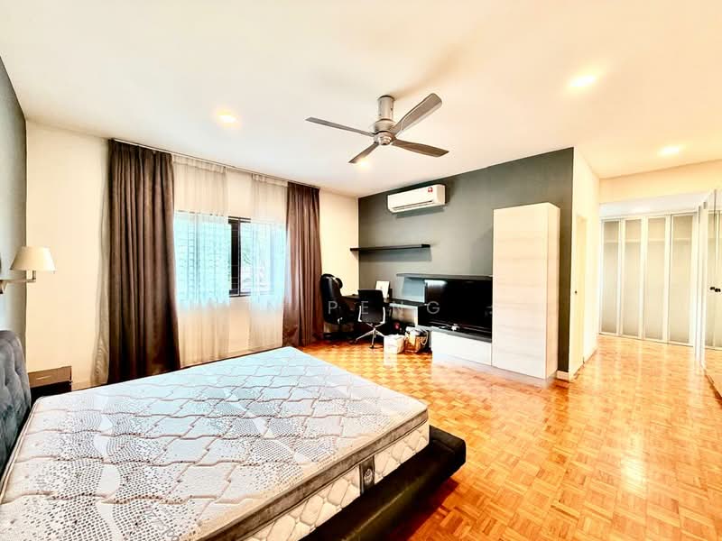 Semi-Detached House for Rent in Taman Tun Dr Ismail (Kuala Lumpur) - Yin Peng . - Bedroom - PropertyGuru.com.my