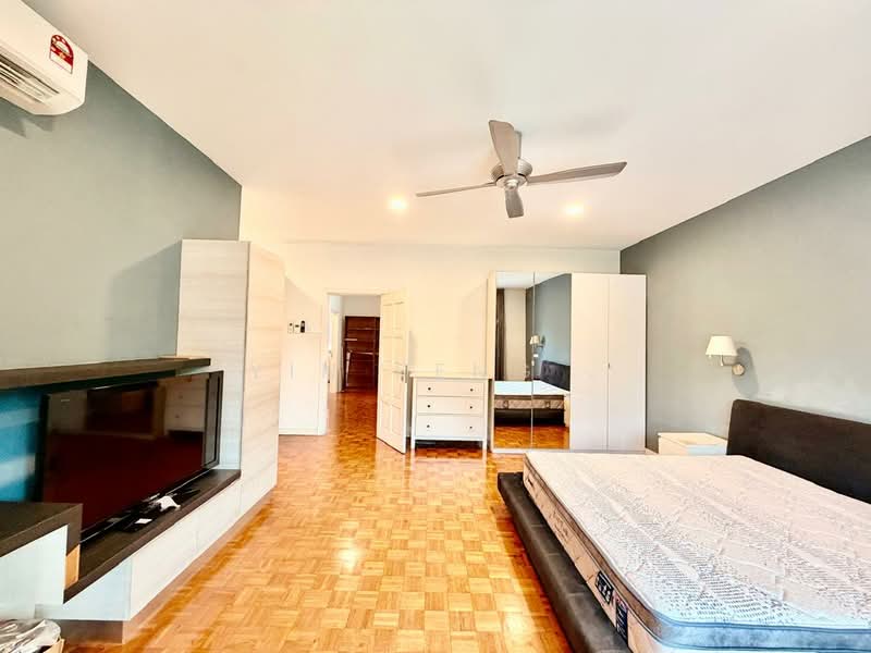 Semi-Detached House for Rent in Taman Tun Dr Ismail (Kuala Lumpur) - Yin Peng . - Bedroom - PropertyGuru.com.my