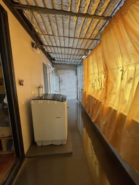 2-storey Terraced House for Sale in Taman Mutiara Indah (Puchong) - Zahier Firza - Balcony - PropertyGuru.com.my