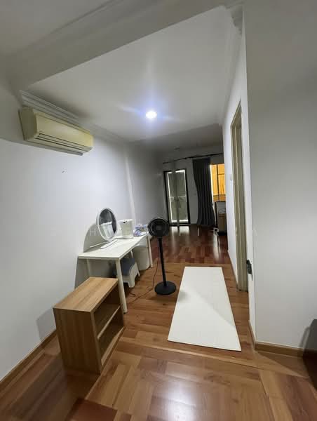 2-storey Terraced House for Sale in Taman Mutiara Indah (Puchong) - Zahier Firza - Corridor - PropertyGuru.com.my