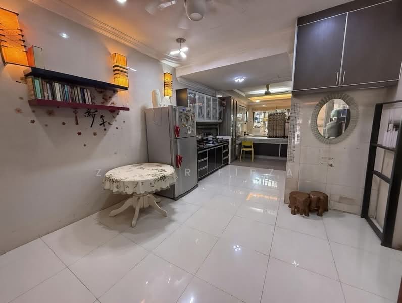 2-storey Terraced House for Sale in Taman Mutiara Indah (Puchong) - Zahier Firza - Kitchen - PropertyGuru.com.my