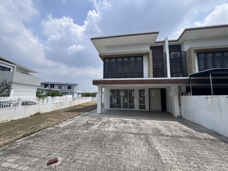 2-storey Terraced House for Sale in Shah Alam (Selangor) - Zairul Hamedi Bin Zainal - Exterior - PropertyGuru.com.my