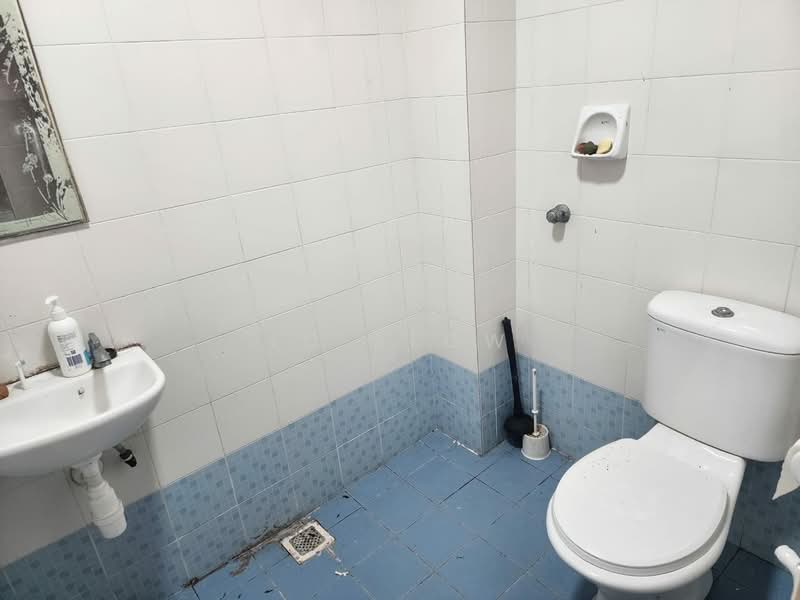 2-storey Terraced House for Sale in Shah Alam (Selangor) - LC Seow - Bathroom - PropertyGuru.com.my