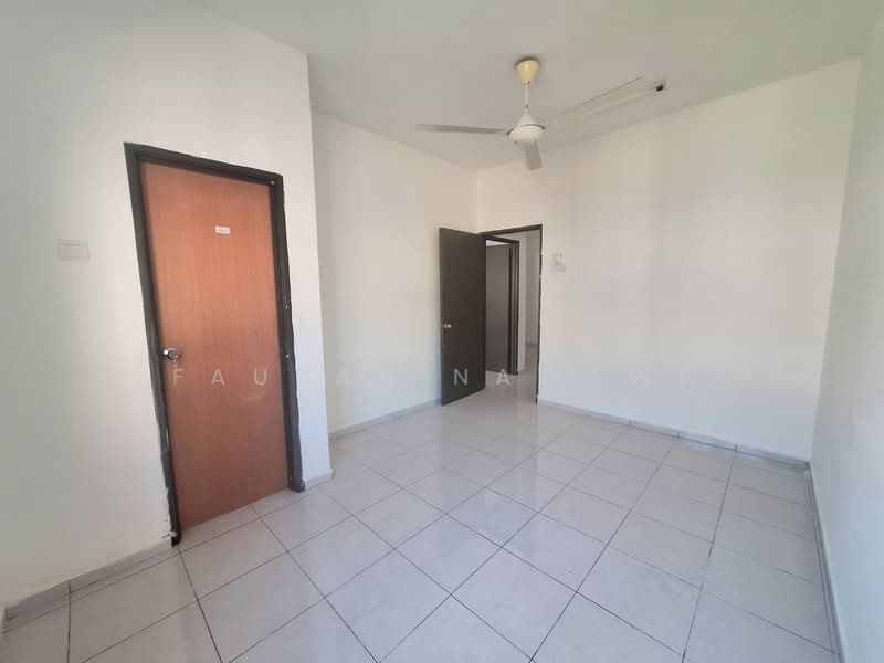 2-storey Terraced House for Sale in Nilai (Negeri Sembilan) - Fauran Nawawi - Interior - PropertyGuru.com.my