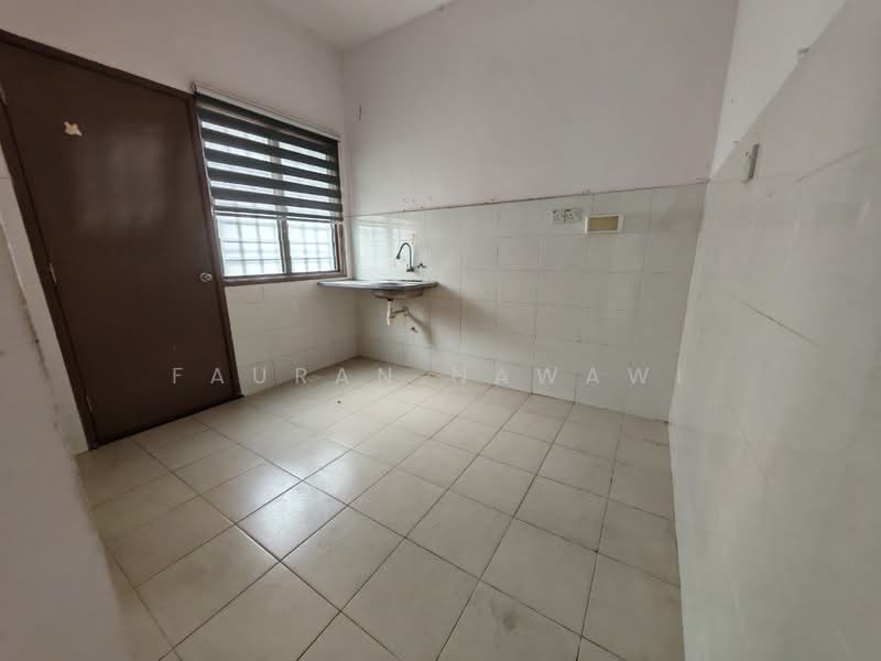 2-storey Terraced House for Sale in Semenyih (Selangor) - Fauran Nawawi - PropertyGuru.com.my