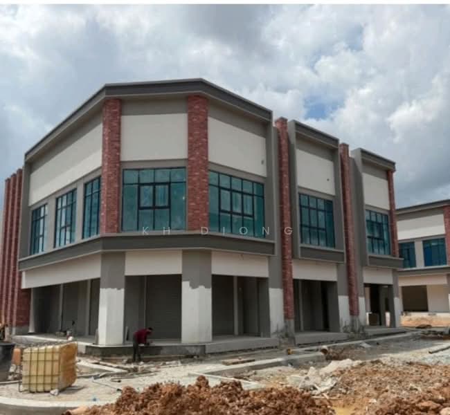 Untuk Disewa - Village Square