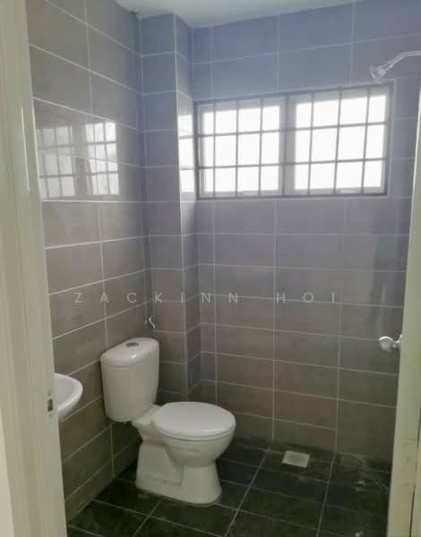 2-storey Terraced House for Rent in Pekan Meru (Kapar) - Zackinn Hoi - Bathroom - PropertyGuru.com.my