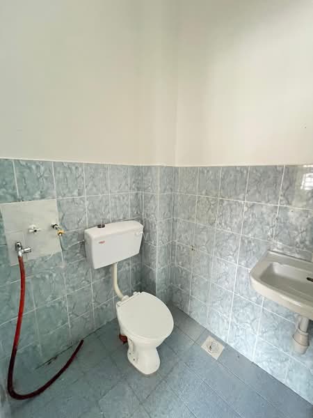 1-storey Terraced House for Sale in Klang (Selangor) - Fauran Nawawi - PropertyGuru.com.my