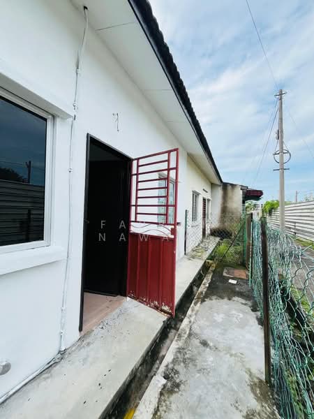 1-storey Terraced House for Sale in Klang (Selangor) - Fauran Nawawi - PropertyGuru.com.my