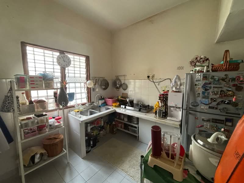 2-storey Terraced House for Sale in Kuala Lumpur (Kuala Lumpur) - Raja Zarina - Kitchen - PropertyGuru.com.my