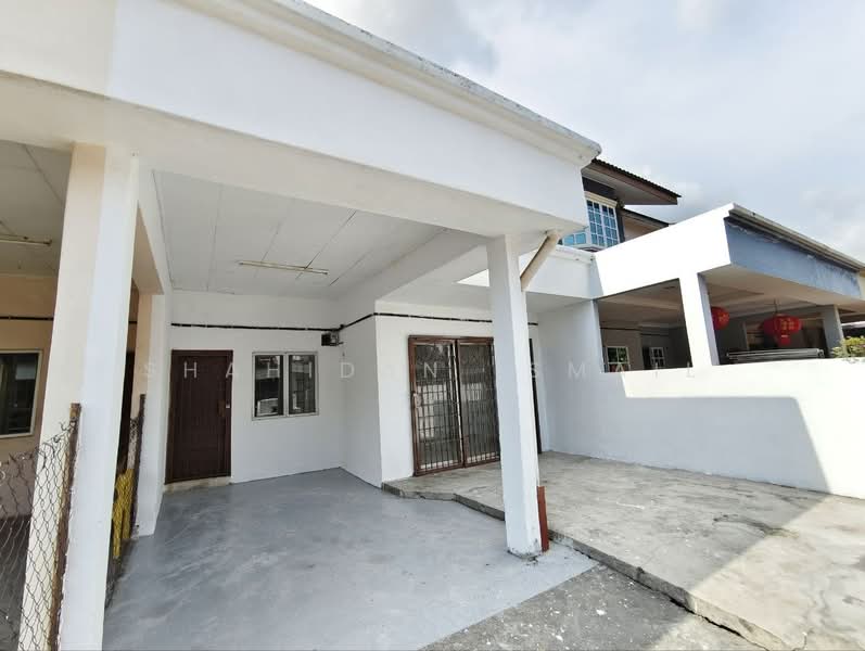 2-storey Terraced House for Sale in Kajang (Selangor) - Shahidan Ismail - Exterior - PropertyGuru.com.my