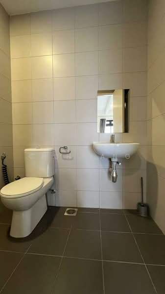 Service Residence for Rent at Meridin Executive Suites @ The Meridin - Chun Yang - Bathroom - PropertyGuru.com.my