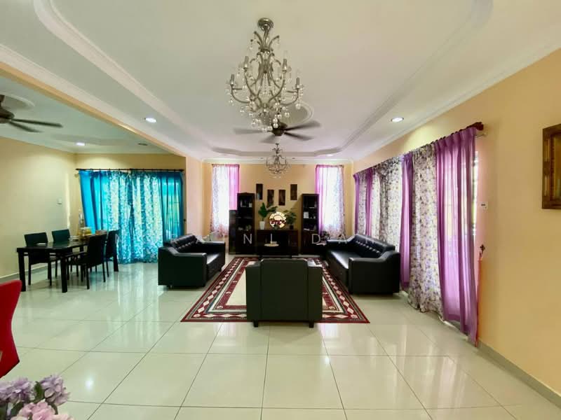 Taman Kajang Impian untuk Untuk Dijual - RM 998,000, Apr 2026 - Living Room - PropertyGuru.com.my