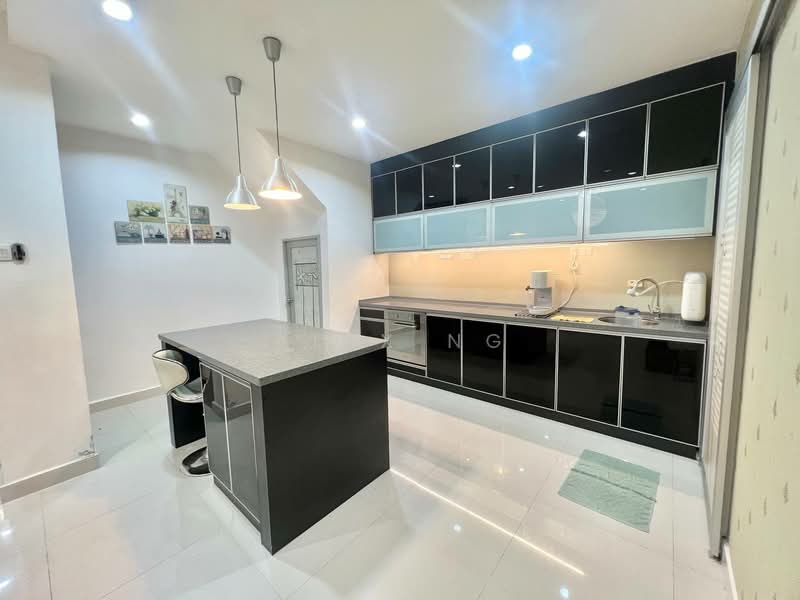 Taman Sentosa untuk Untuk Dijual - RM 1,150,000, Mac 2026 - Kitchen - PropertyGuru.com.my