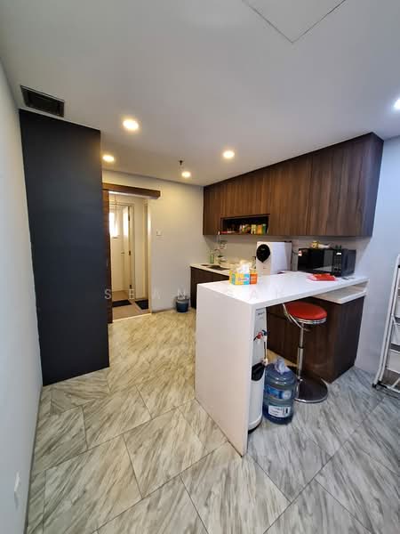 Office for Rent in Sungai Besi (Kuala Lumpur) - Sean Gan - Kitchen - PropertyGuru.com.my