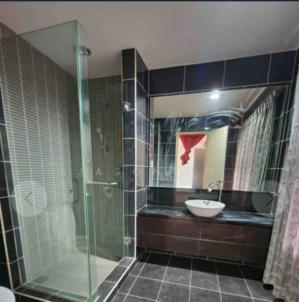 3-storey Terraced House for Sale in Sungai Besi (Kuala Lumpur) - Jason Ng - Bathroom - PropertyGuru.com.my