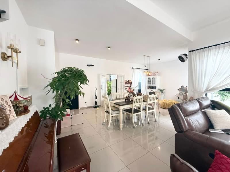 2-storey Terraced House for Sale in Eco Botanic (Iskandar Puteri (Nusajaya)) - Jamie Lee - Living Room - PropertyGuru.com.my