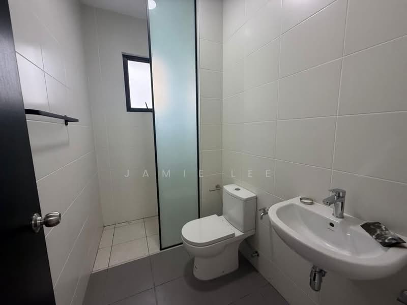 2-storey Terraced House for Sale in Eco Botanic (Iskandar Puteri (Nusajaya)) - Jamie Lee - Bathroom - PropertyGuru.com.my