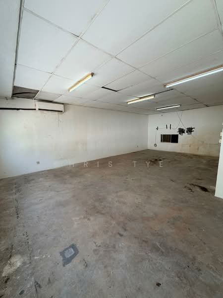 Terrace Factory for Sale in Taman Sri Ehsan (Kepong) - Chris Tye - Interior - PropertyGuru.com.my