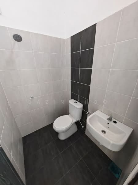 1-storey Terraced House for Rent in Tambun (Perak) - Qazin Khoo - Bathroom - PropertyGuru.com.my