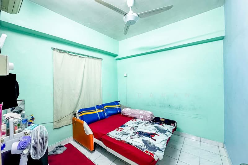 Service Residence for Sale at Brunsfield Riverview - Noraini Dahan - Bedroom - PropertyGuru.com.my