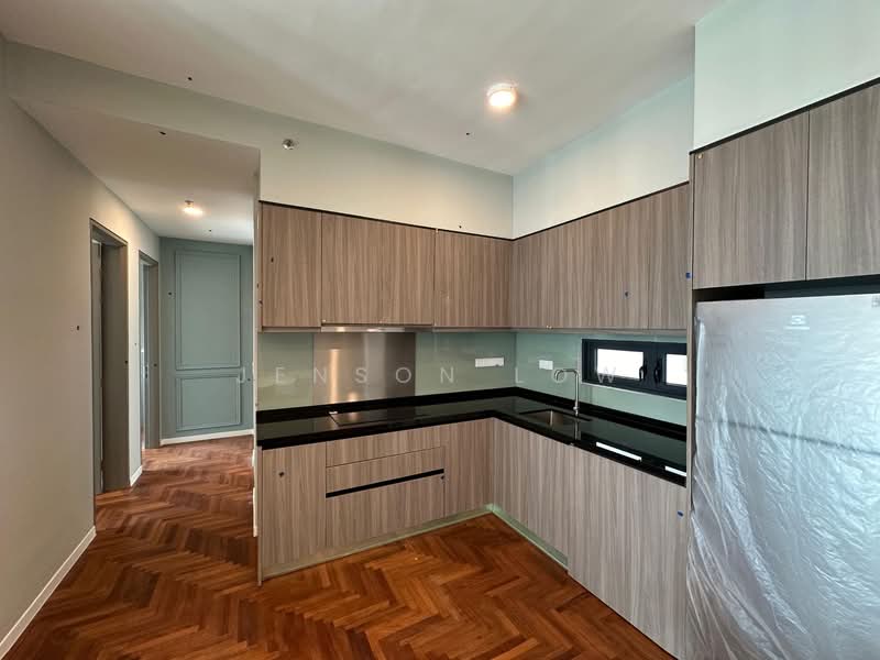 Service Residence for Sale at Bloomsvale Menara Vista Petaling - Jenson Low - Kitchen - PropertyGuru.com.my