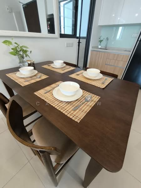 Kondominium untuk Disewa di Skyline KL - Cass Haw - Dining Room - PropertyGuru.com.my